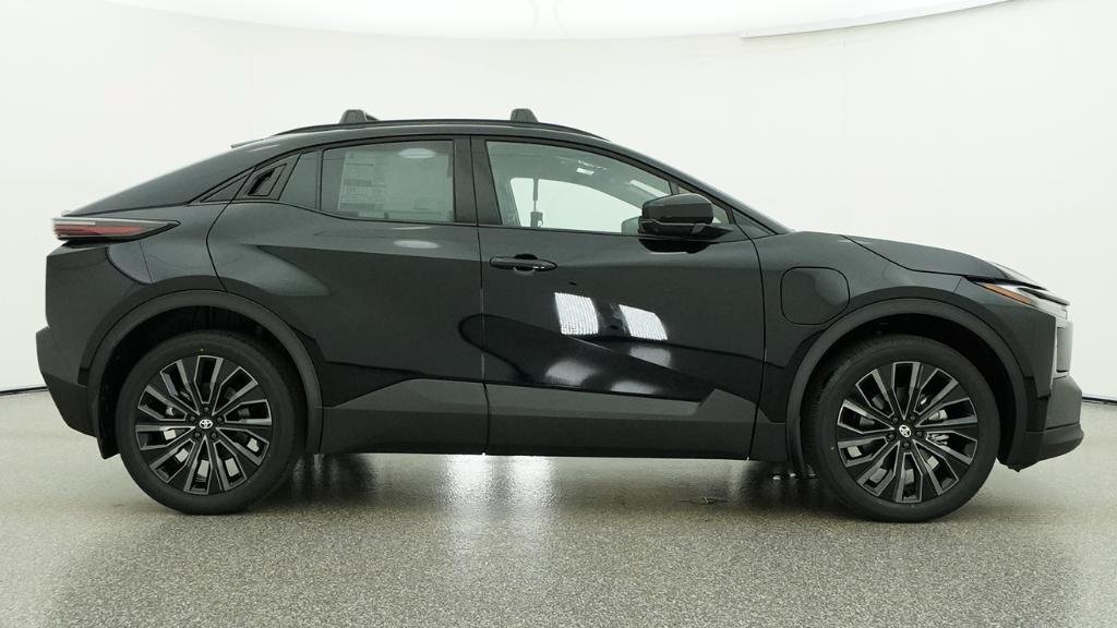 New 2026 Toyota C-HR AWD/4WD image 44