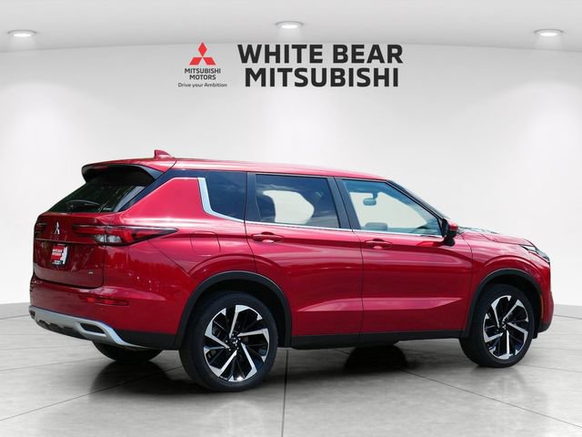 Used 2024 Mitsubishi Outlander SE AWD/4WD image 5