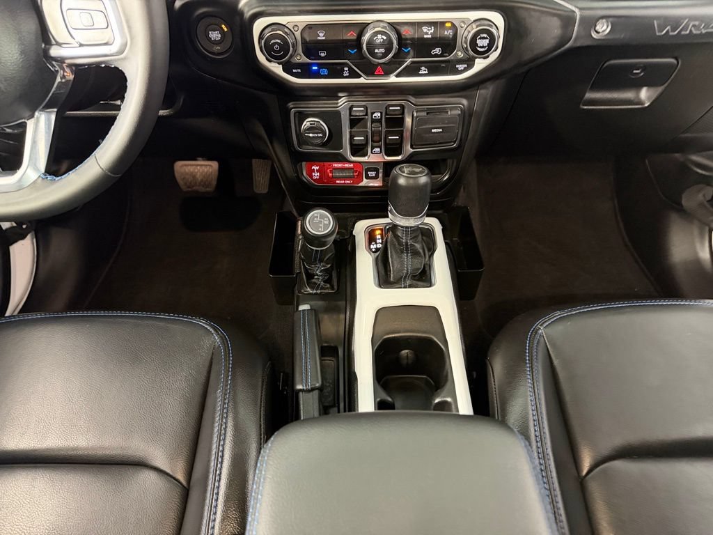 Used 2023 Jeep Wrangler Unlimited Rubicon 4xe AWD/4WD image 17