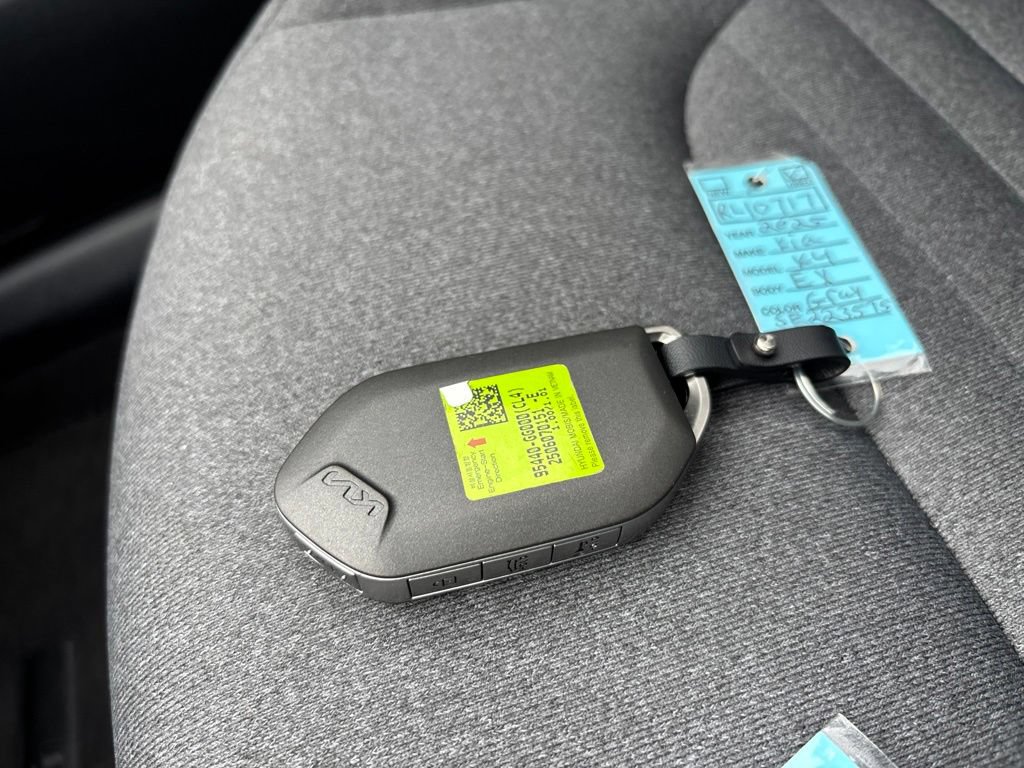 Certified 2025 Kia K4 EX FWD image 34