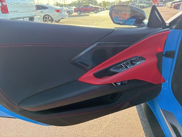 Used 2023 Chevrolet Corvette Stingray Premium Conv w/ Z51 Performance Package RWD image 12