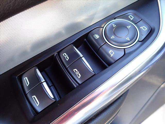 Used 2023 Cadillac XT4 Premium Luxury image 15