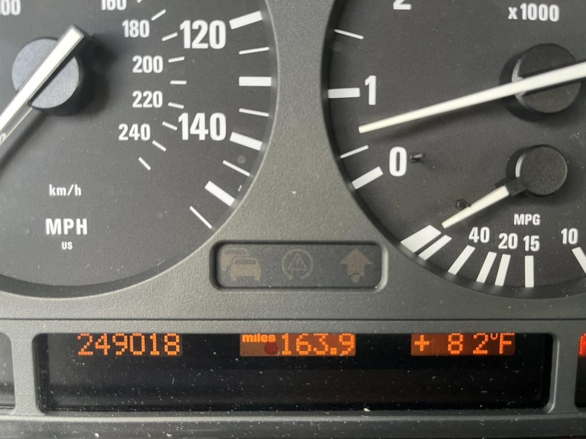 Used 2001 BMW X5 4.4i AWD/4WD image 11