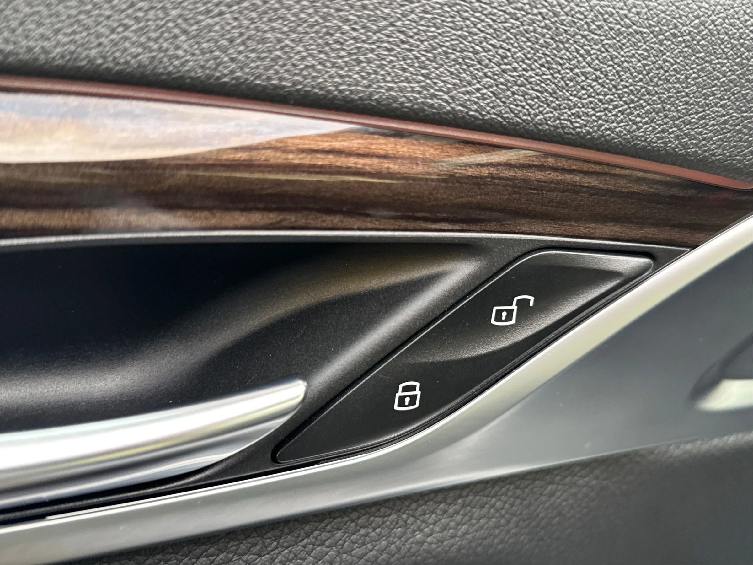 Used 2019 BMW 540i xDrive 540i xDrive Sedan 4D image 40