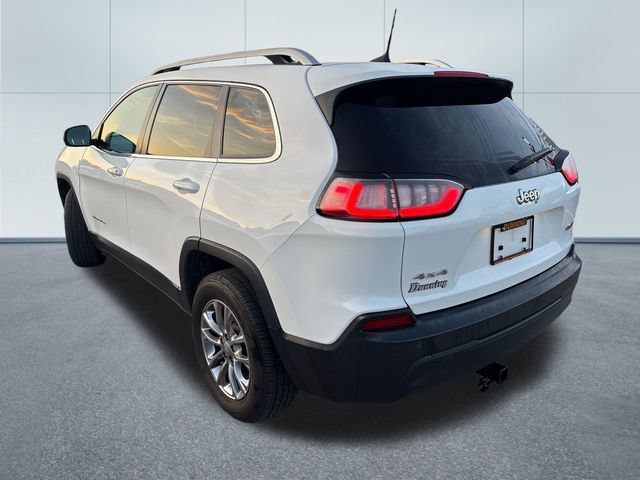 Used 2019 Jeep Cherokee Latitude Plus AWD/4WD image 2