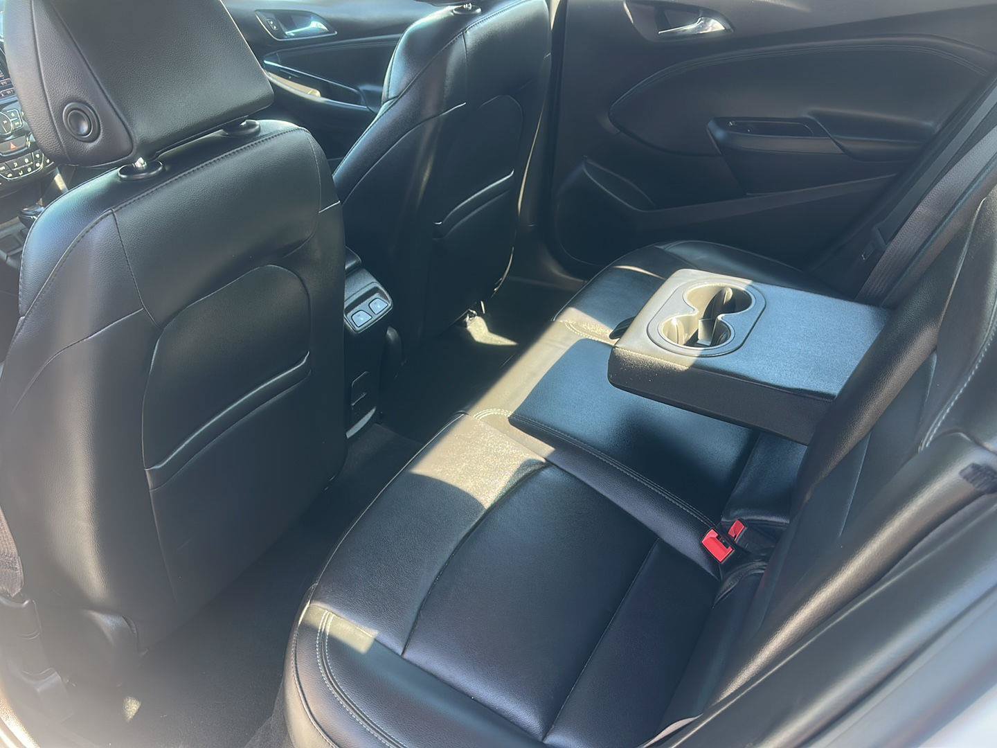 Used 2016 Chevrolet Cruze Premier FWD image 14