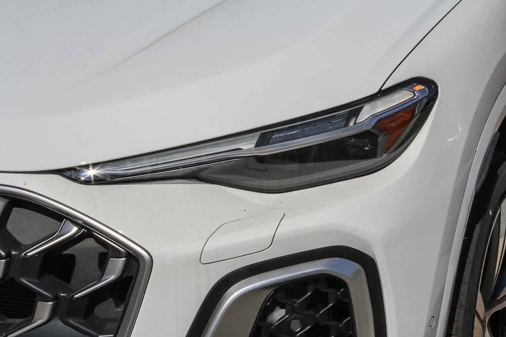 New 2025 Audi SQ5 Premium Plus AWD/4WD image 7