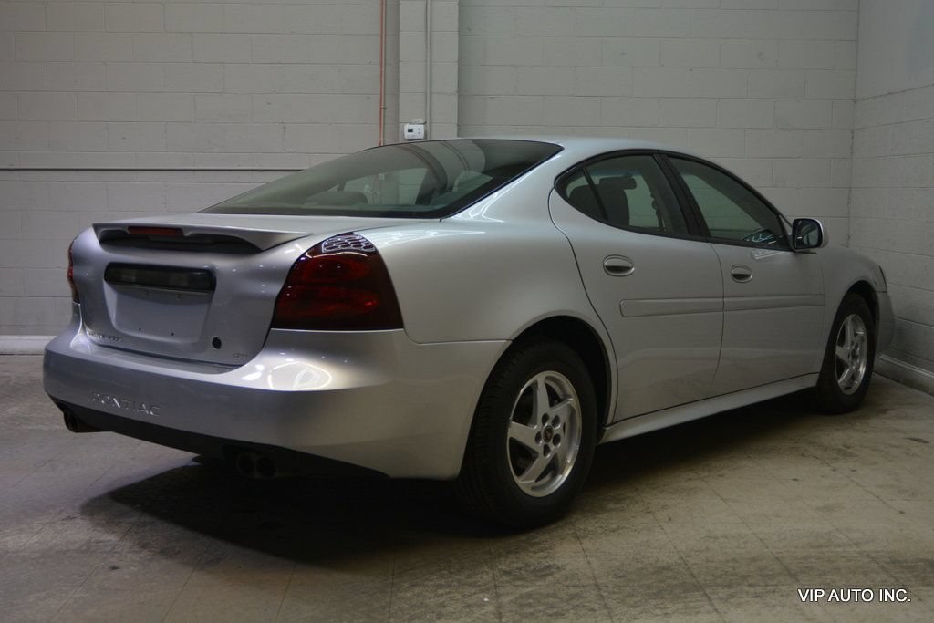 Used 2004 Pontiac Grand Prix GT w/ Drivers Package FWD image 4