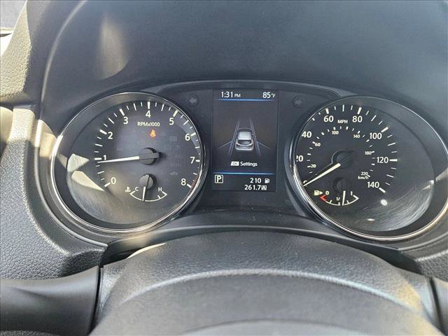 Used 2019 Nissan Rogue Sport SV w/ All-Weather Package AWD/4WD image 11
