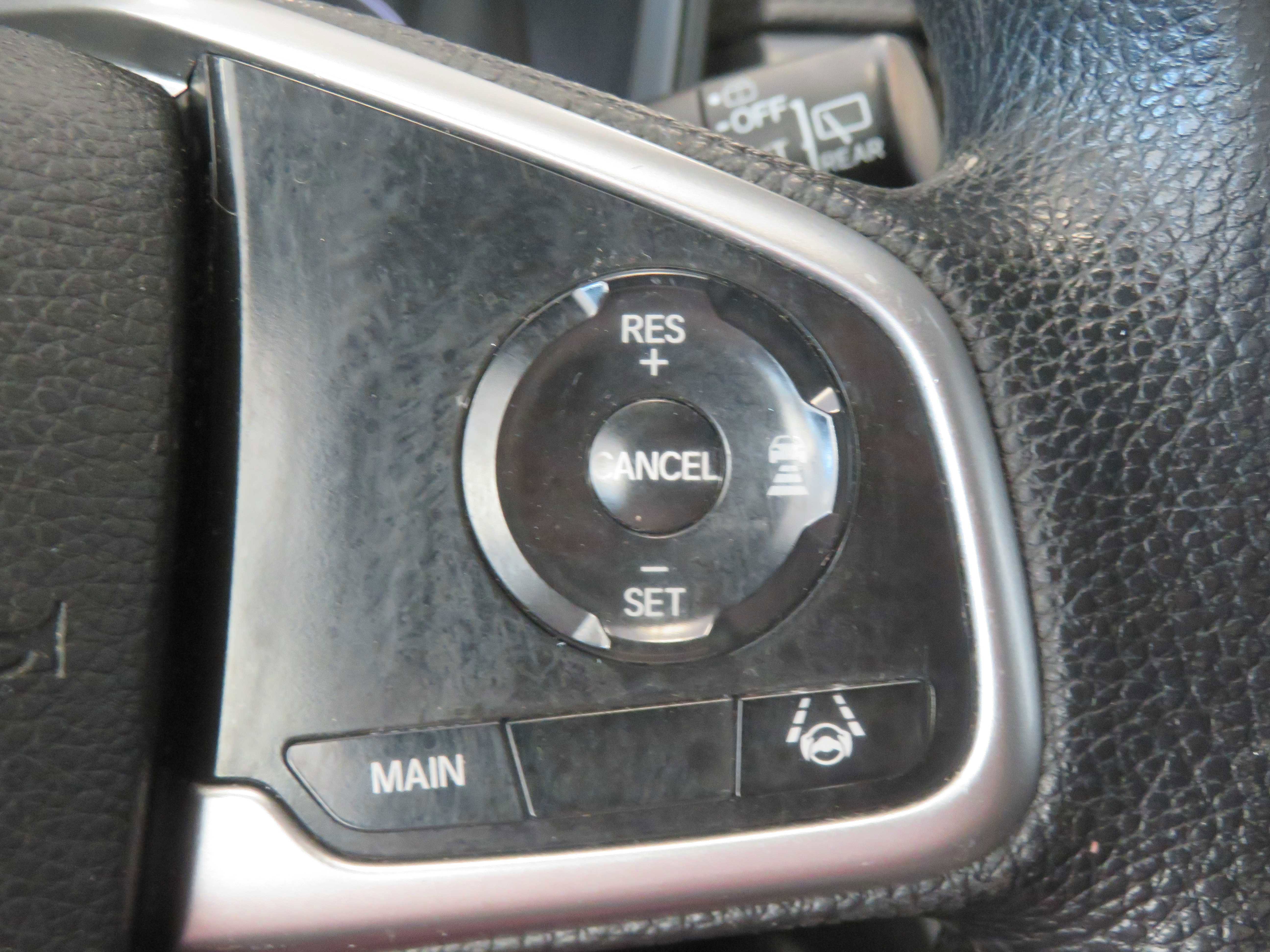 Used 2021 Honda CR-V LX image 32