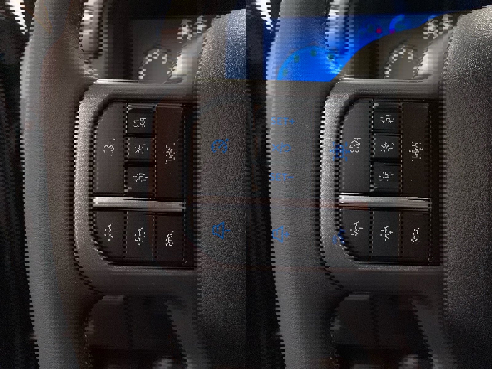 New 2026 Ford F150 XLT w/ FX4 Off-Road Package image 19