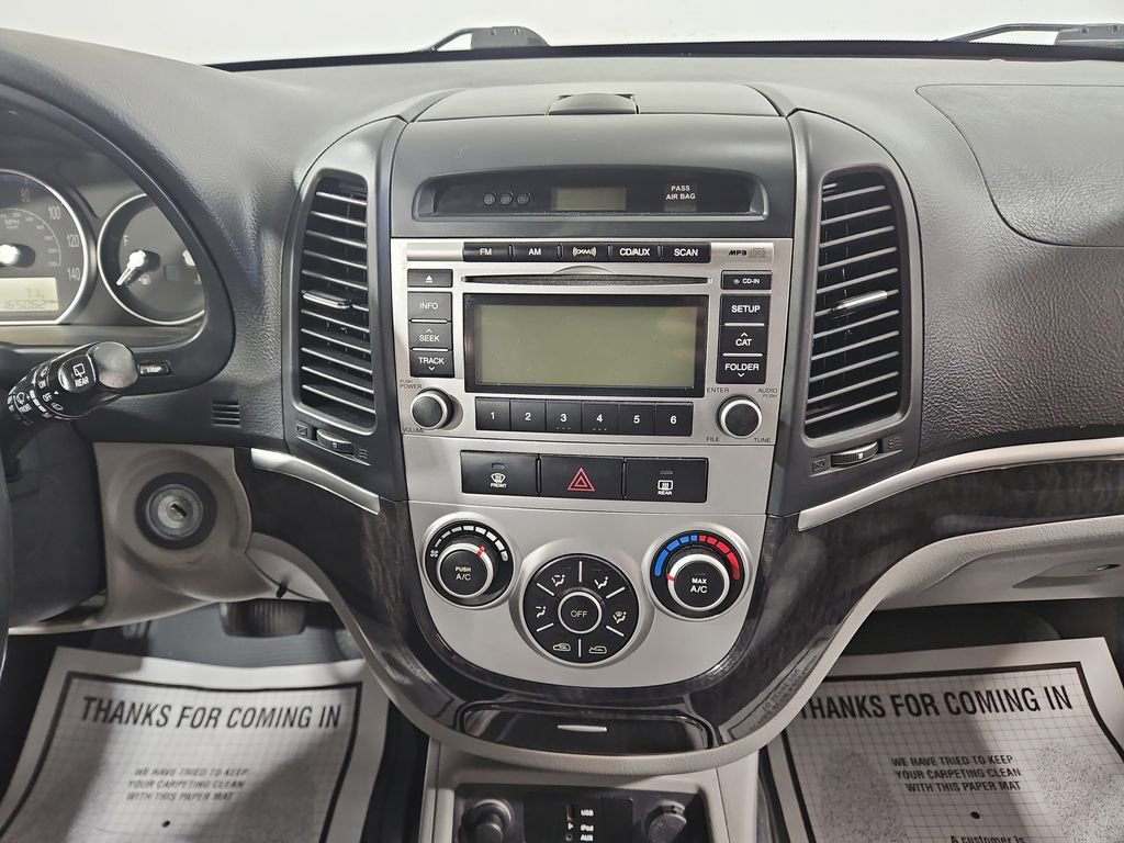 Used 2009 Hyundai Santa Fe SE image 19