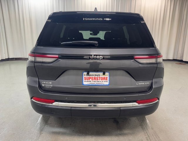 Used 2023 Jeep Grand Cherokee Laredo w/ Luxury Tech Group I image 5