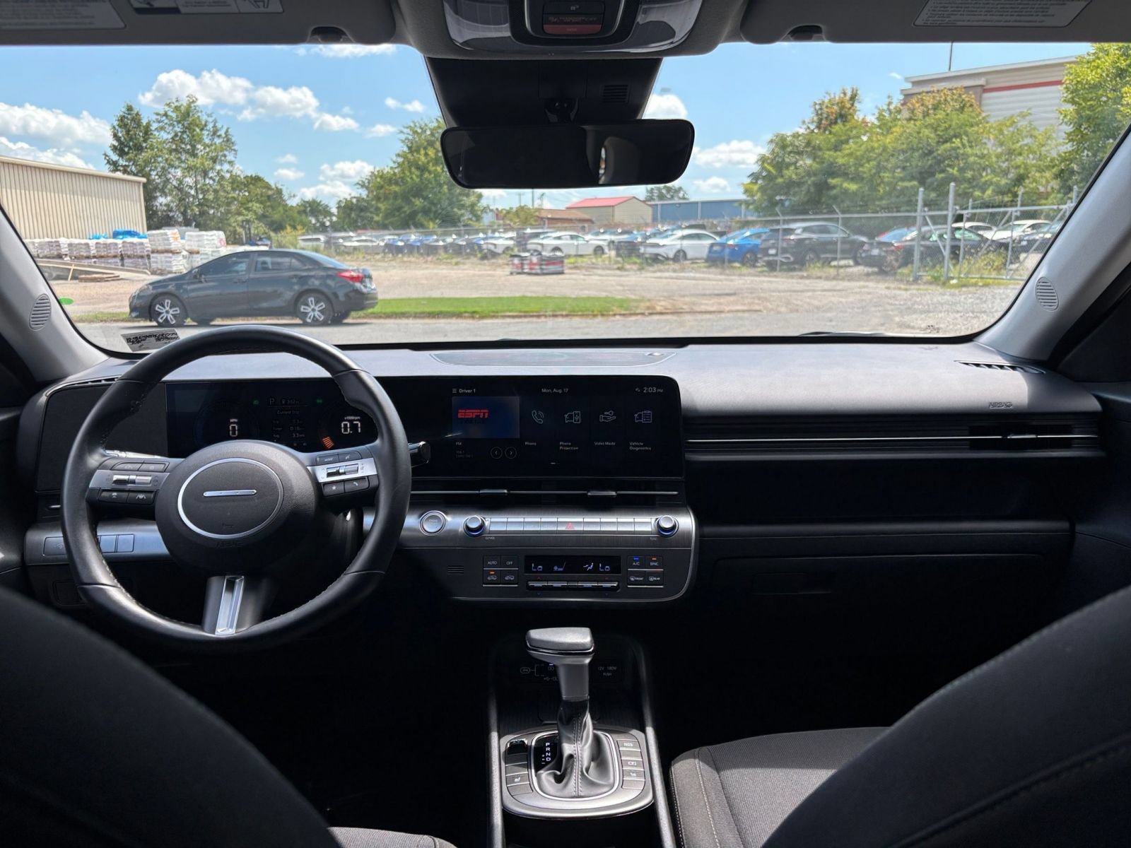 Used 2026 Hyundai Kona SEL Sport FWD image 32