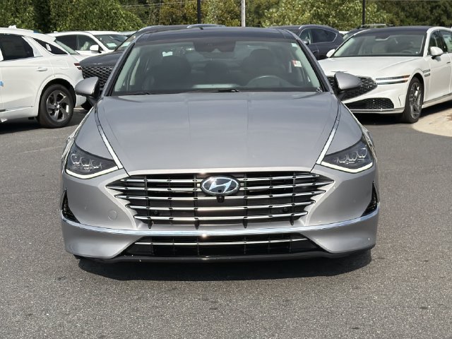Certified 2023 Hyundai Sonata Limited FWD image 2