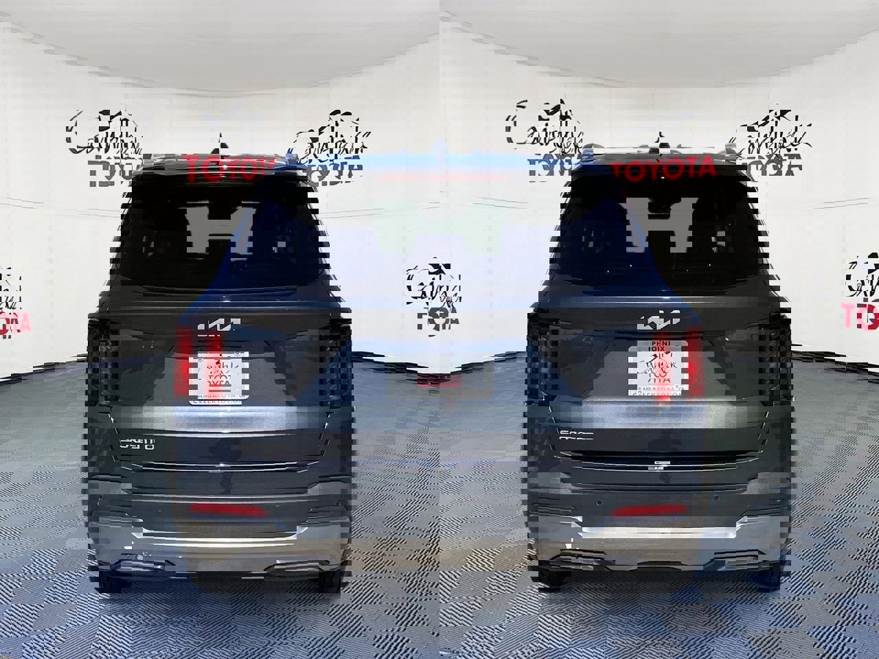 Used 2024 Kia Sorento S image 6