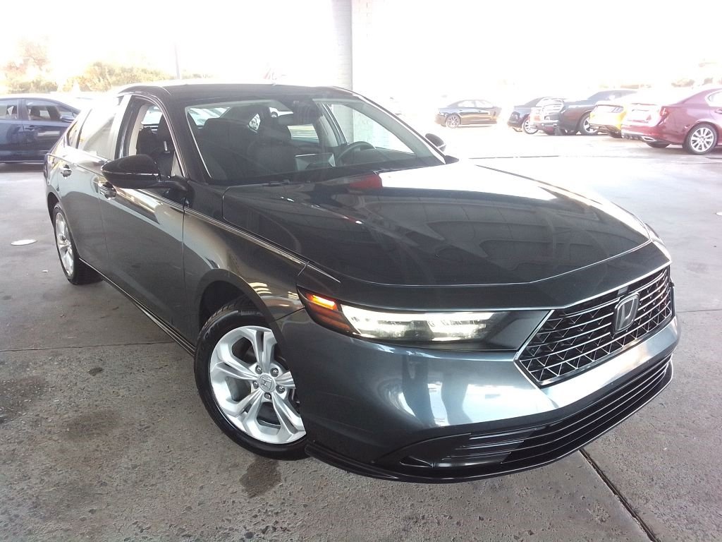 Used 2024 Honda Accord LX image 3