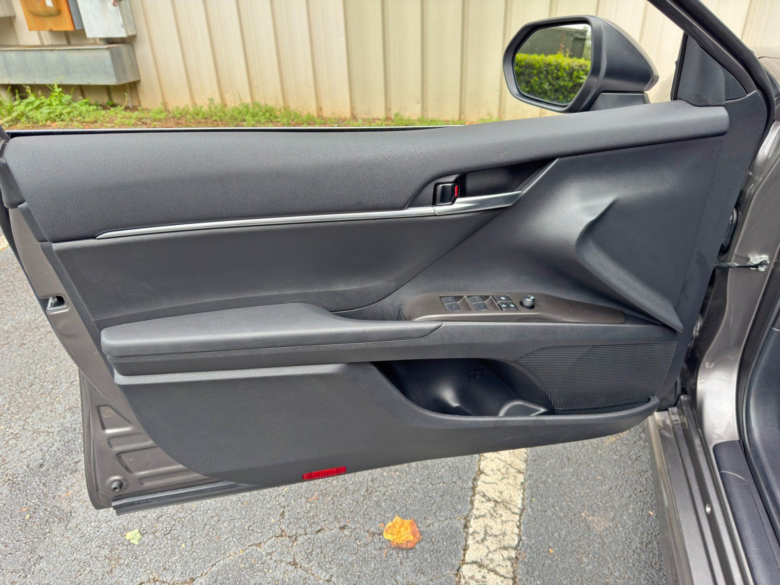 Used 2024 Toyota Camry SE FWD image 34