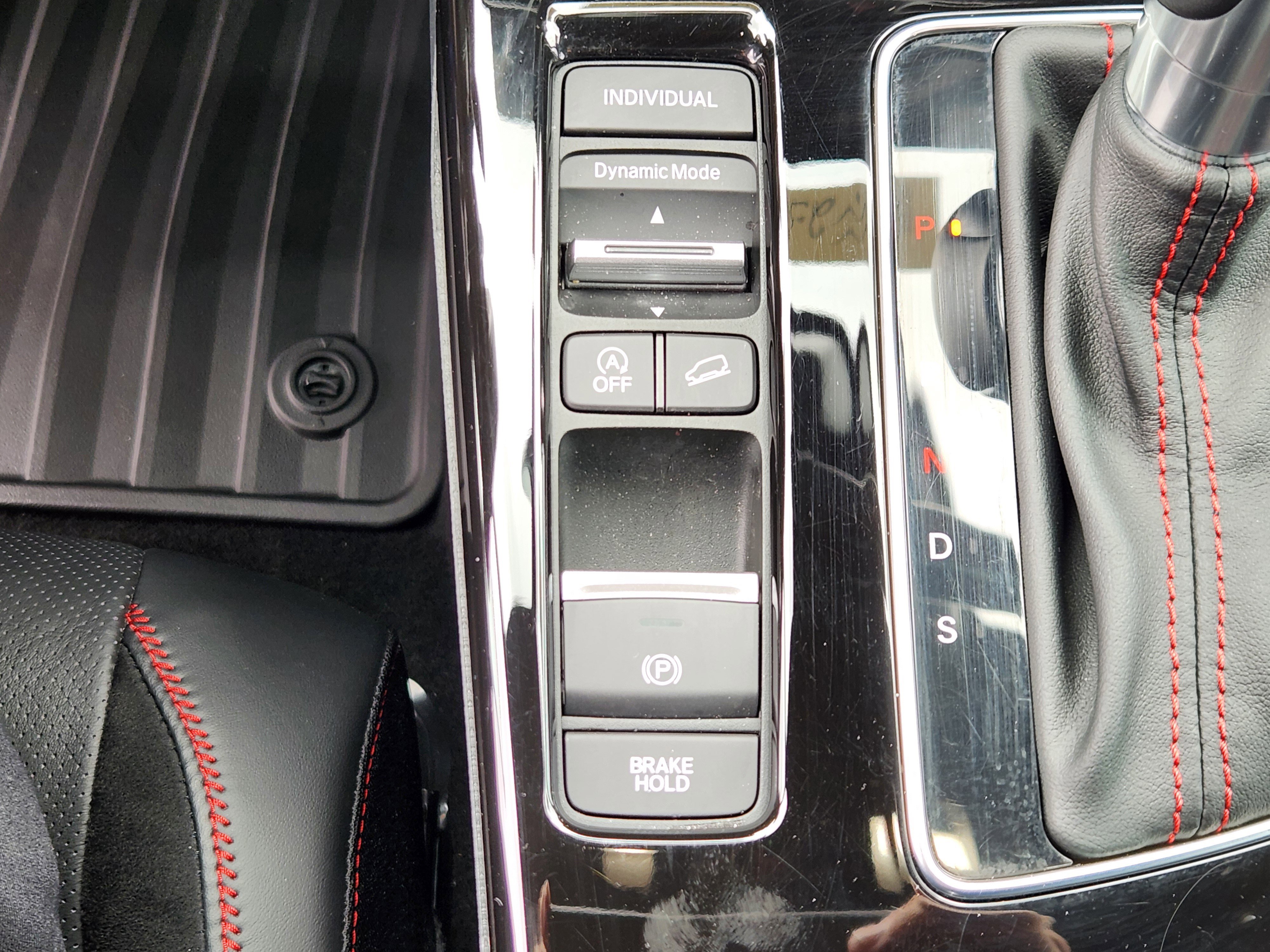 Certified 2025 Acura ADX A-Spec image 22