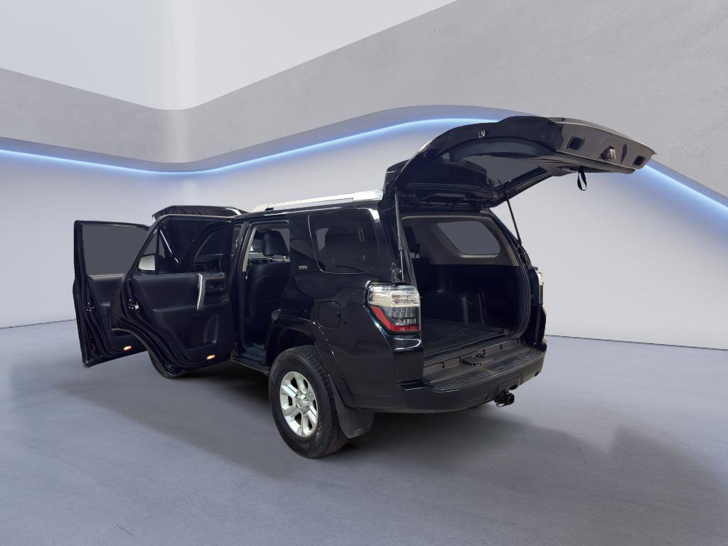 Used 2018 Toyota 4Runner SR5 Premium image 11