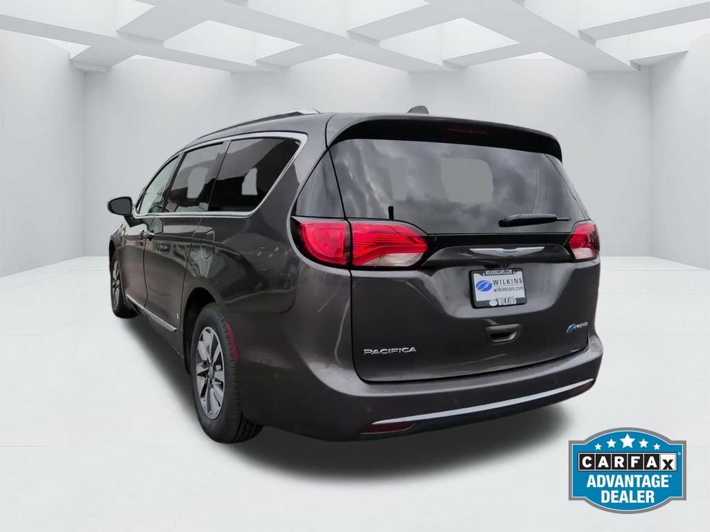 Used 2020 Chrysler Pacifica Limited w/ Advanced Safetytec Group FWD image 7