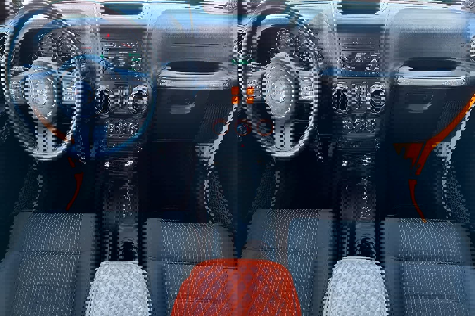 Used 2012 Jeep Wrangler Unlimited Sport image 3