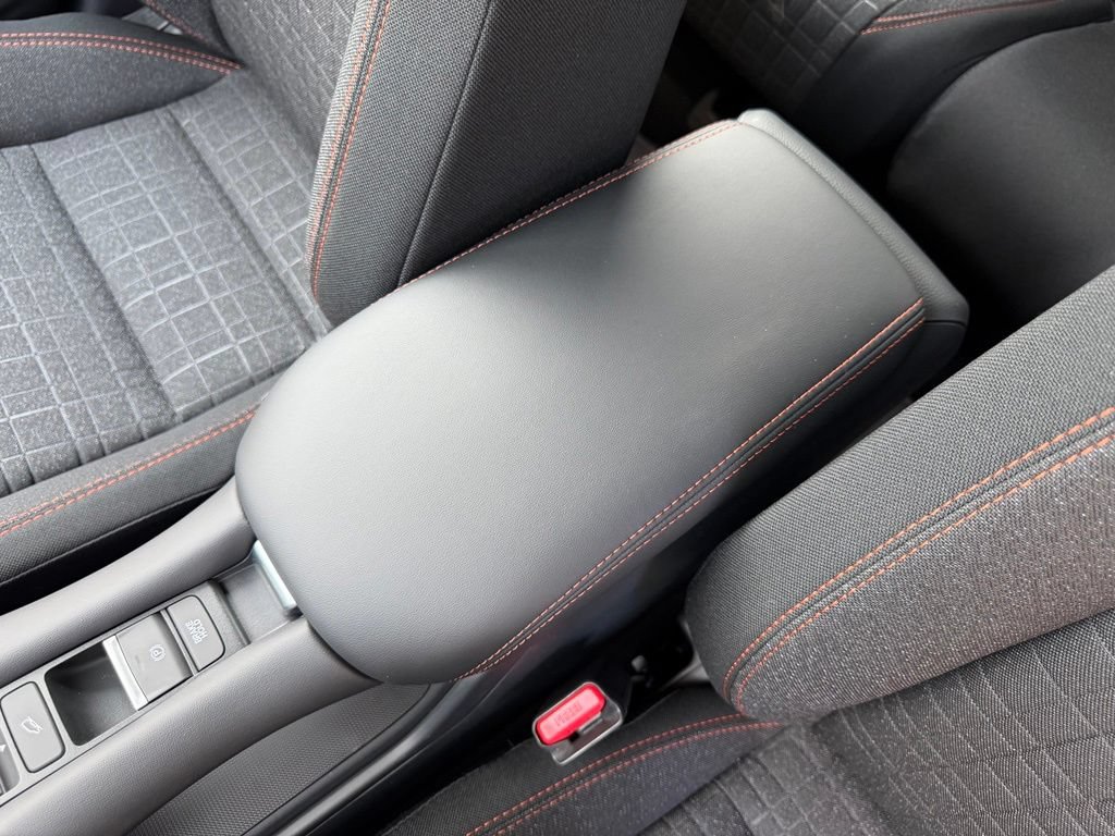 Used 2026 Honda HR-V Sport image 28