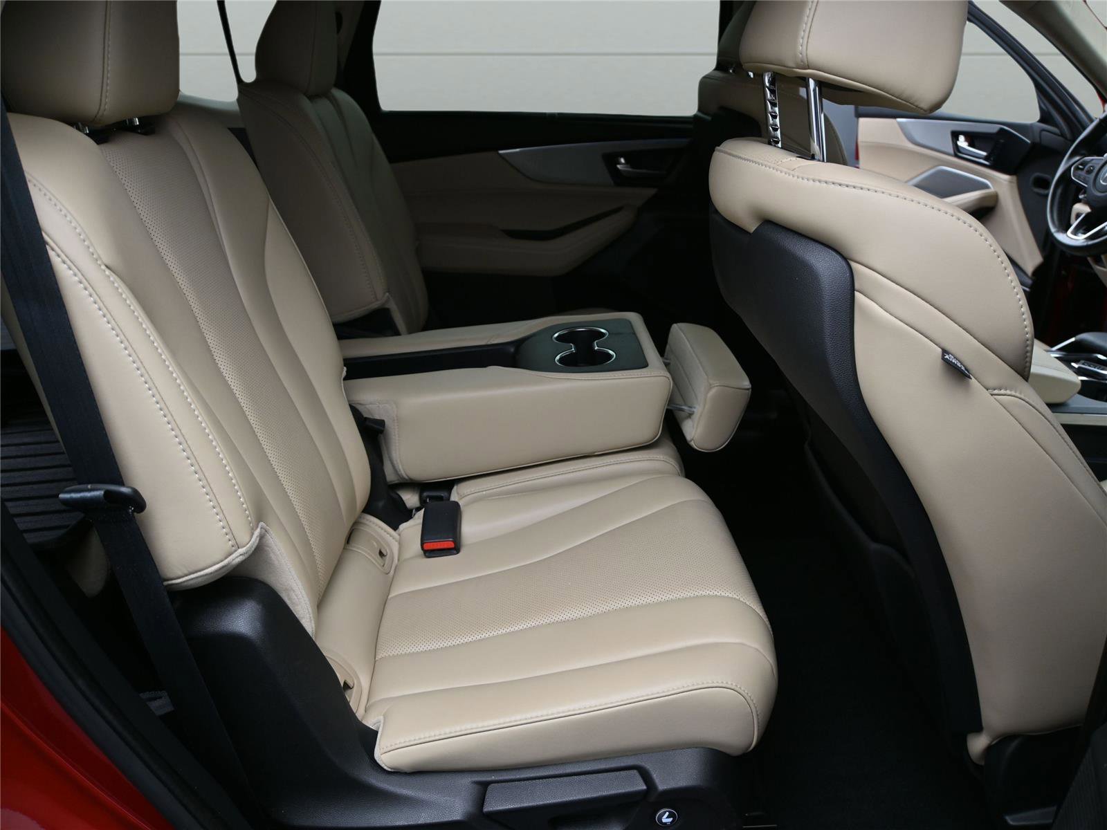 Certified 2022 Acura MDX SH-AWD w/ Technology Package image 19