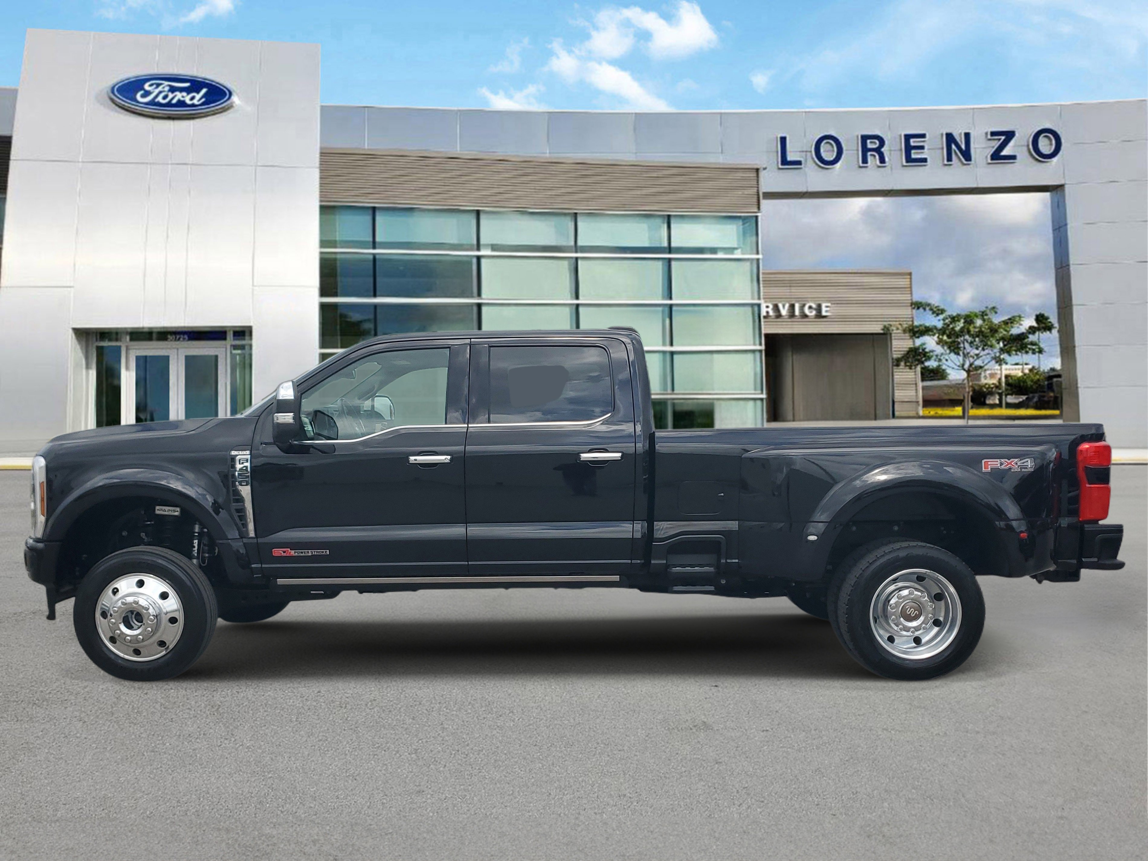 Used 2025 Ford F450 King Ranch w/ Chrome Package image 8