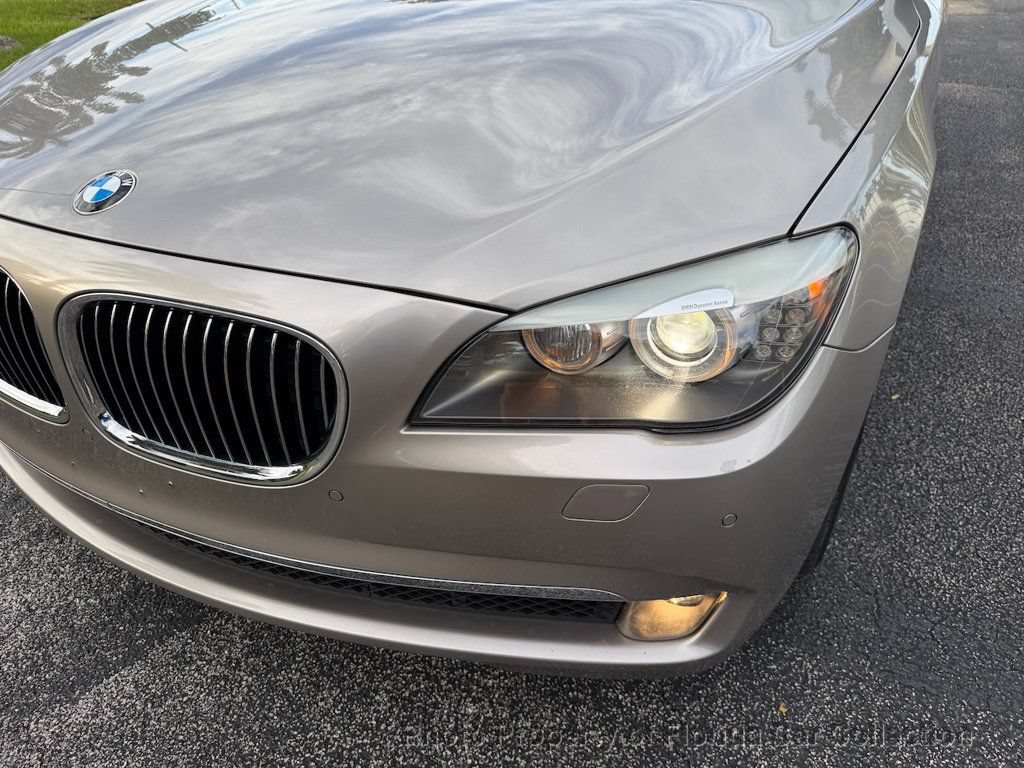 Used 2011 BMW 750i RWD image 20