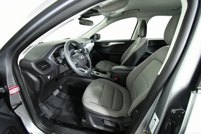 Used 2022 Ford Escape S image 5