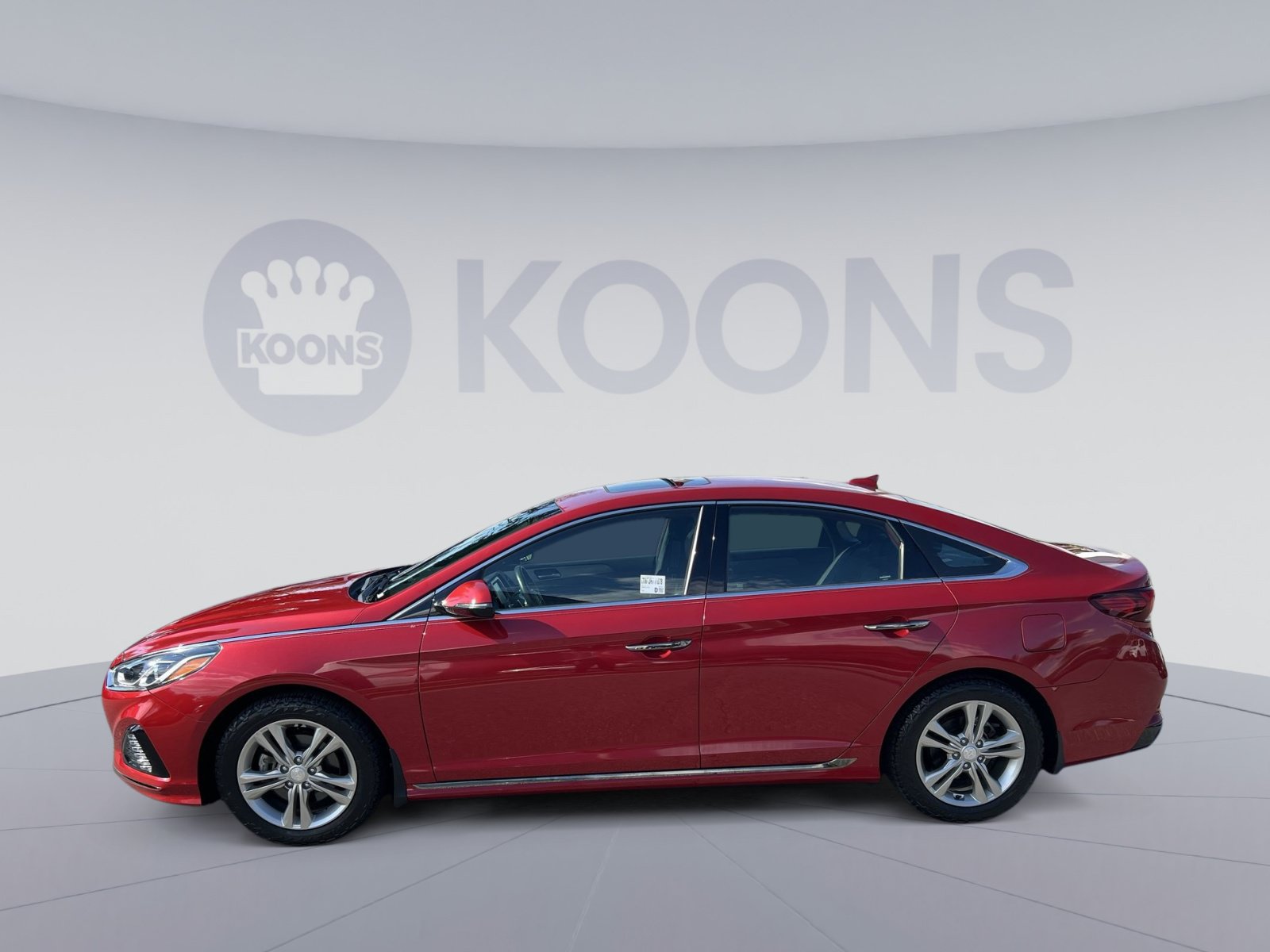 Used 2018 Hyundai Sonata Sport FWD image 2