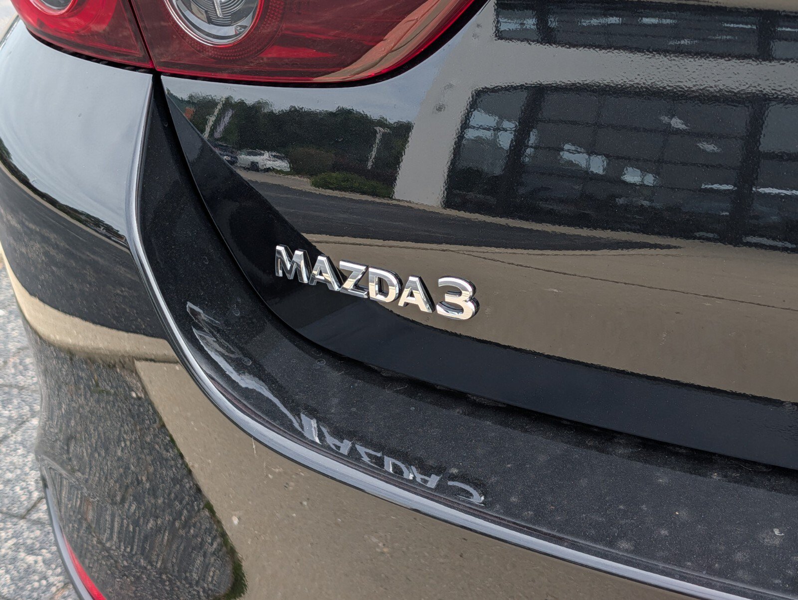 New 2026 MAZDA MAZDA3 2.5 S Sedan w/ Preferred Pkg FWD image 4