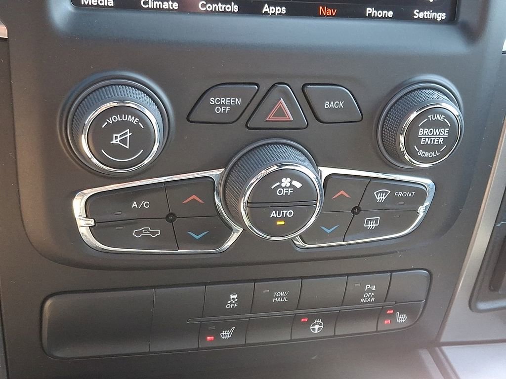 Used 2021 RAM 1500 Classic Warlock w/ Luxury Group image 15