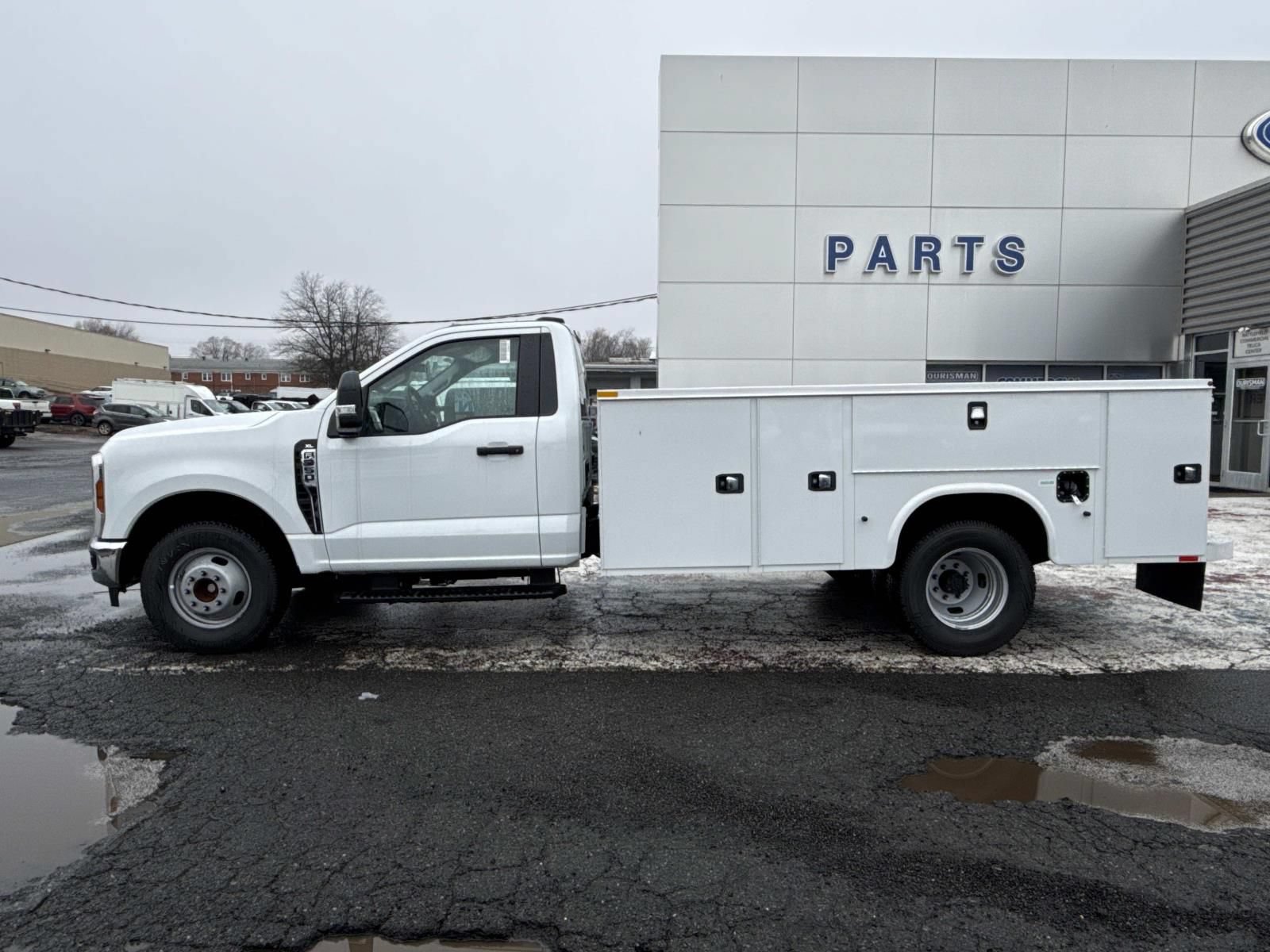 New 2025 Ford F350 XL w/ XL Chrome Package RWD image 6