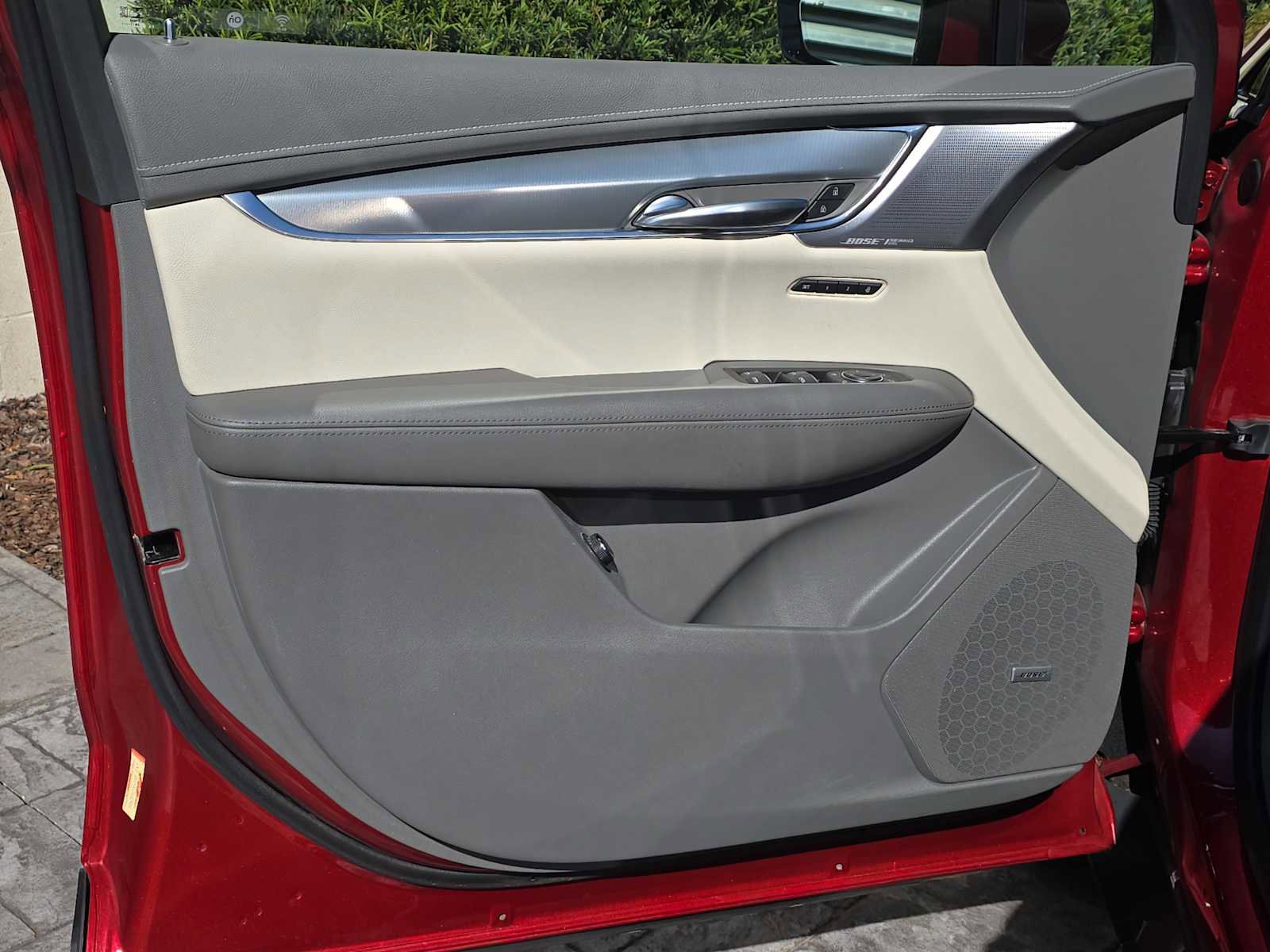 Used 2021 Cadillac XT5 Premium Luxury image 16