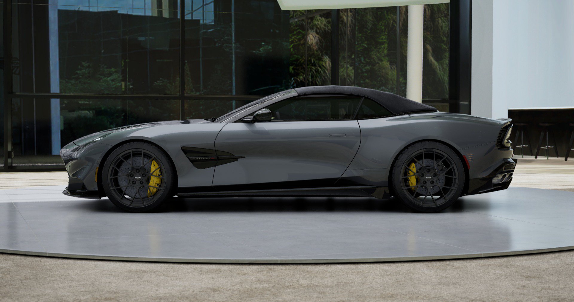 New 2026 Aston Martin Vanquish Convertible RWD image 3