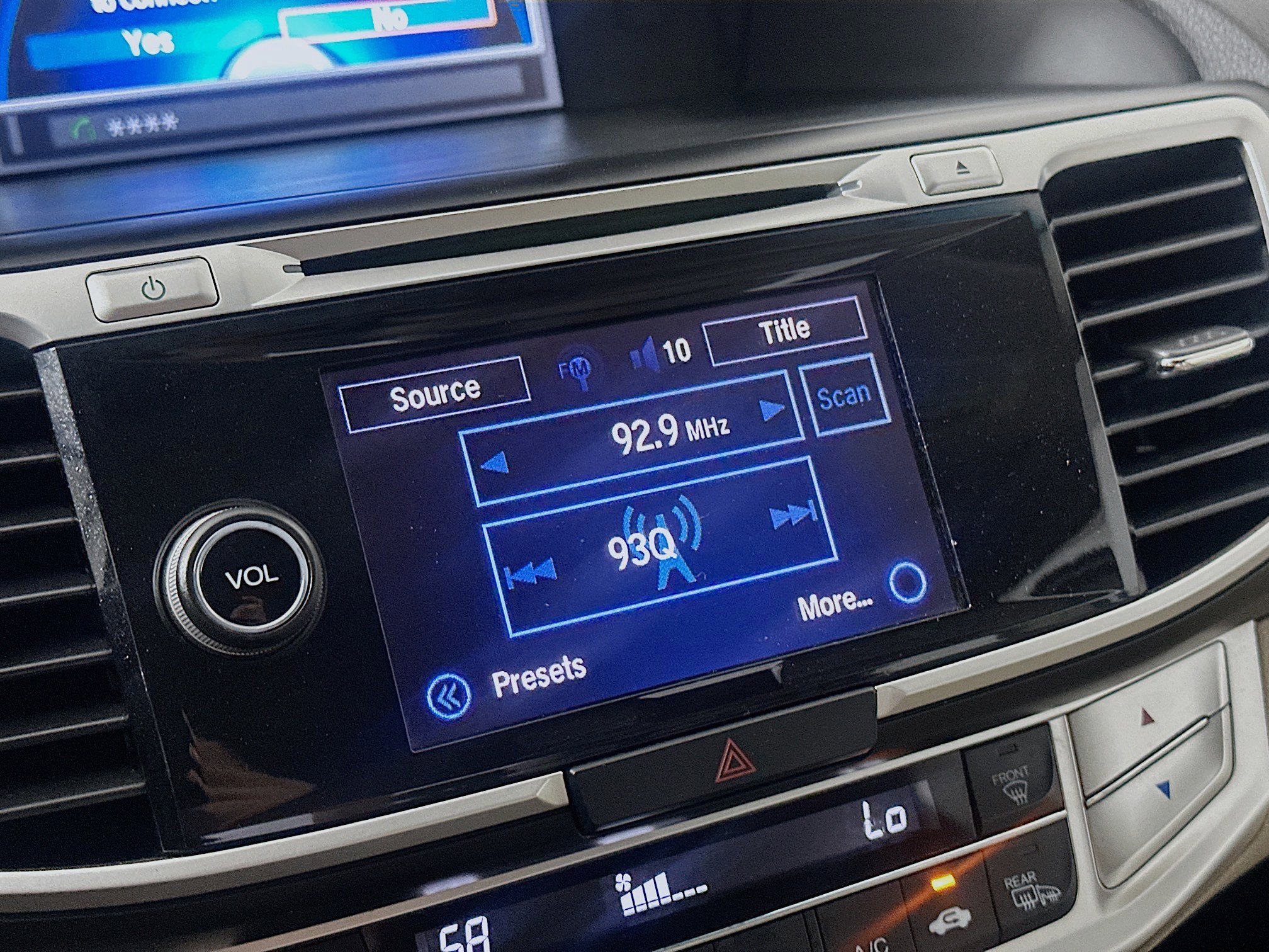 Used 2015 Honda Accord Touring image 19