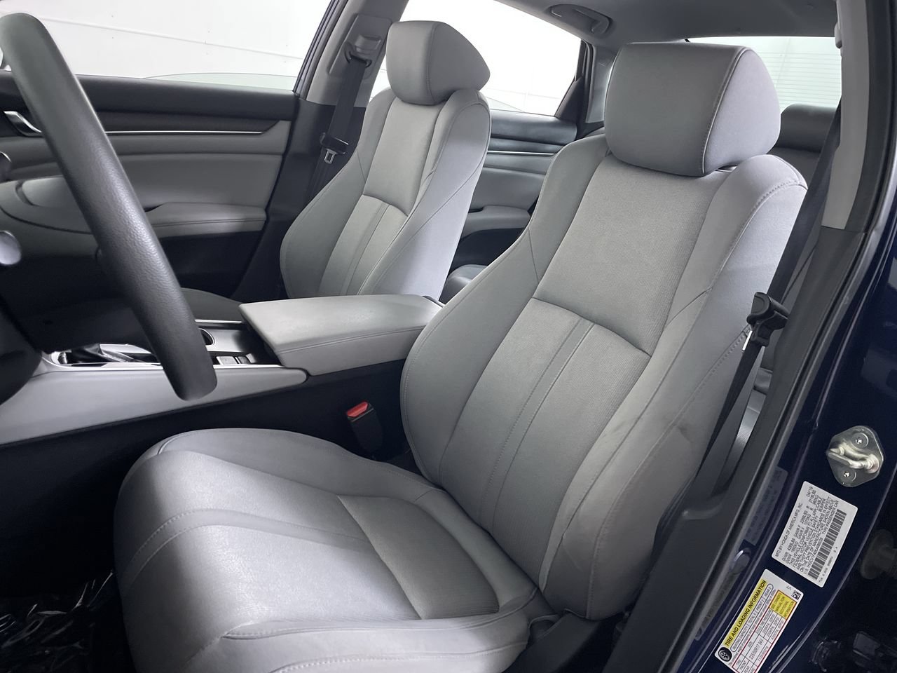 Used 2019 Honda Accord EX image 12
