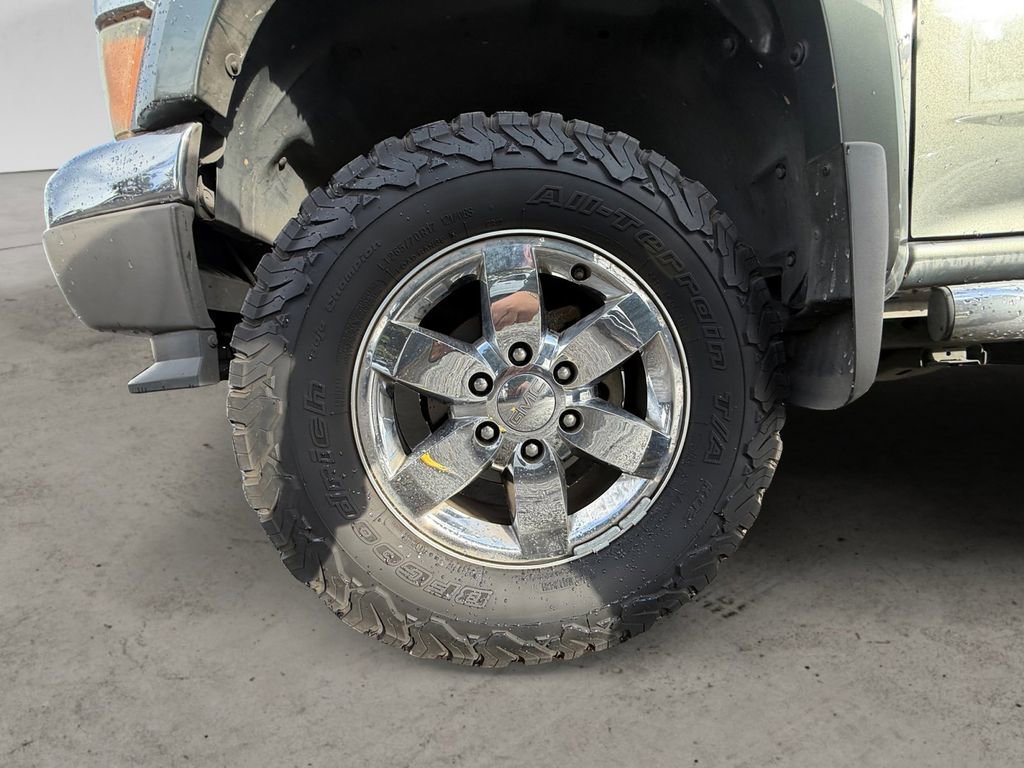 Used 2011 GMC Canyon SLE image 10