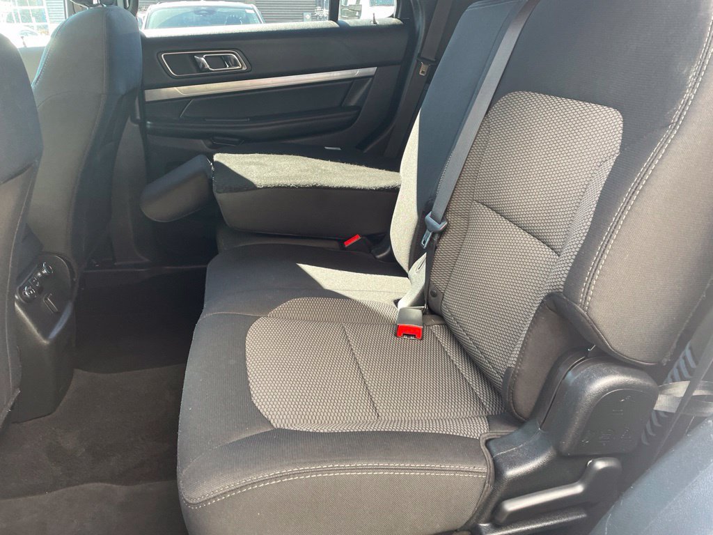 Certified 2019 Ford Explorer XLT w/ Class III Trailer Tow Package AWD/4WD image 25