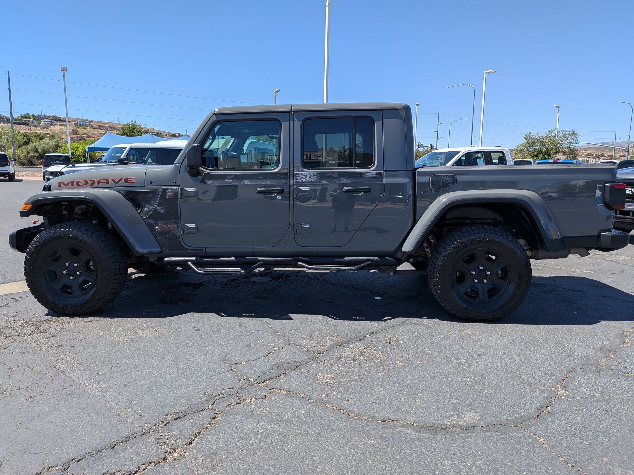 Used 2021 Jeep Gladiator Mojave AWD/4WD image 6