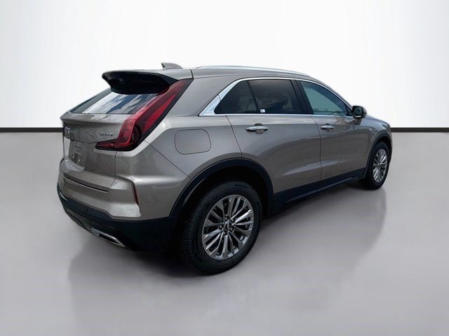 Certified 2025 Cadillac XT4 Premium Luxury FWD image 8
