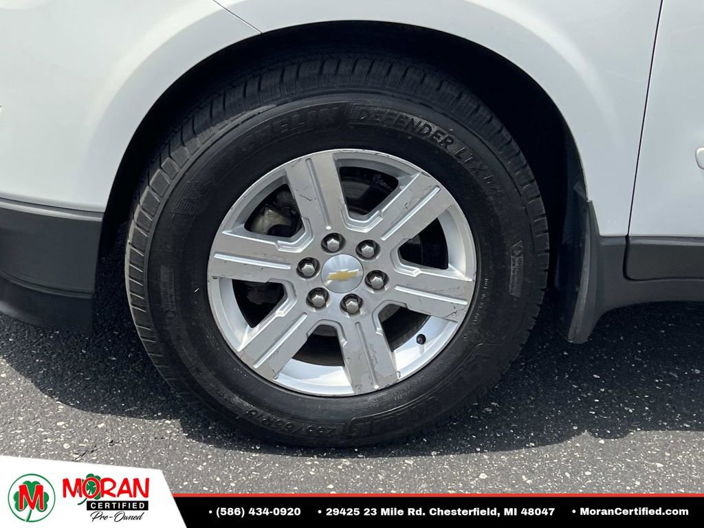 Used 2012 Chevrolet Traverse LT FWD image 9