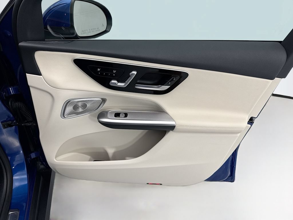 Certified 2026 Mercedes-Benz GLC 300 4MATIC image 24