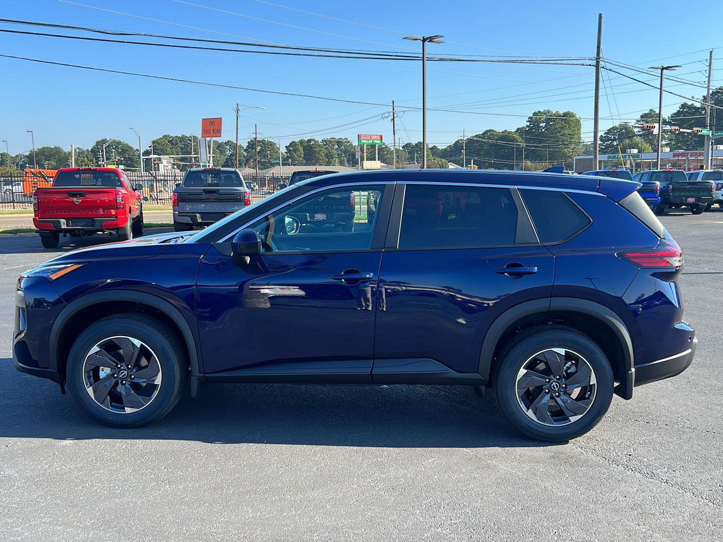 New 2026 Nissan Rogue SV image 7