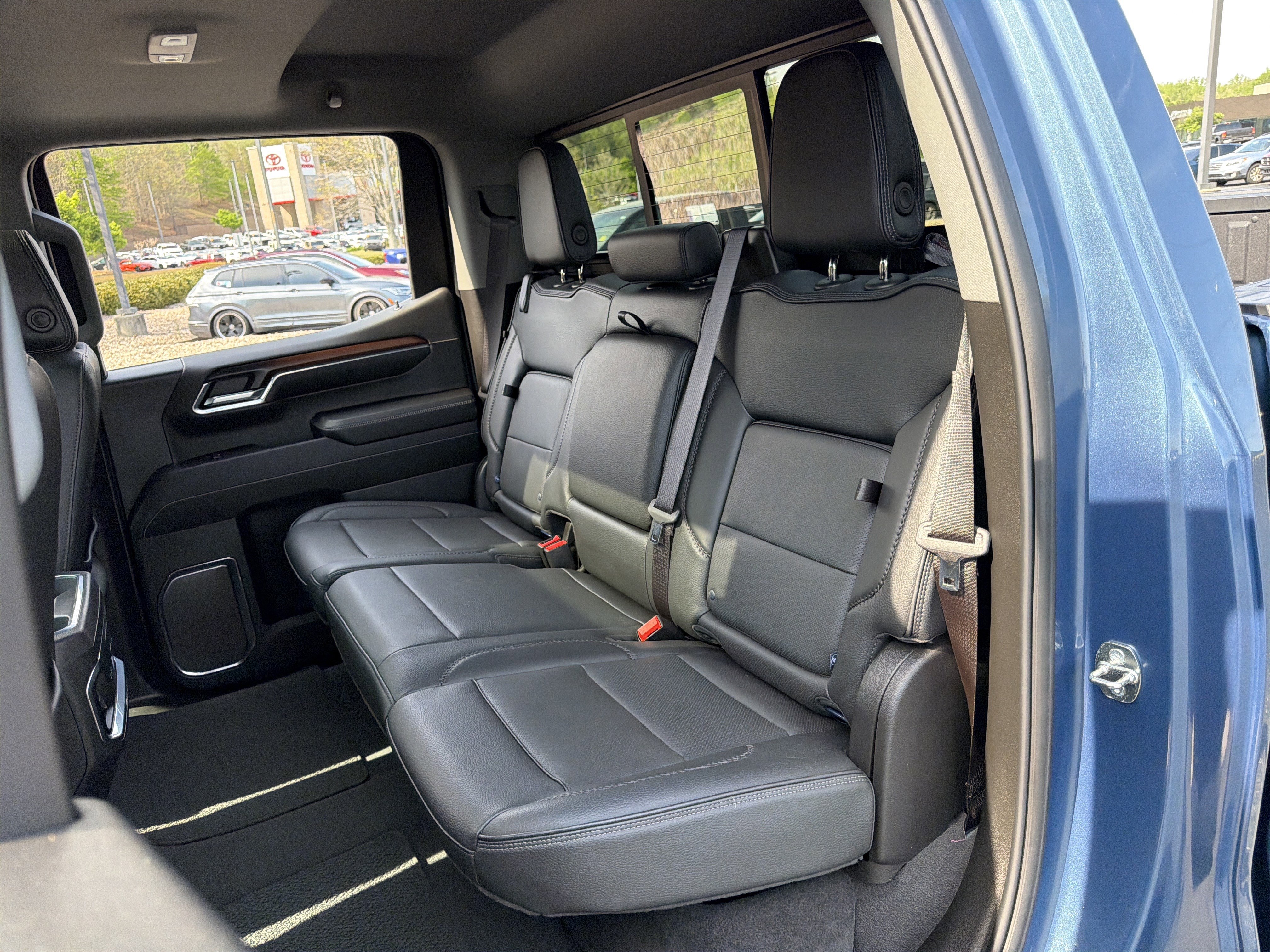 Used 2024 GMC Sierra 1500 Denali w/ Denali Reserve Package AWD/4WD image 19