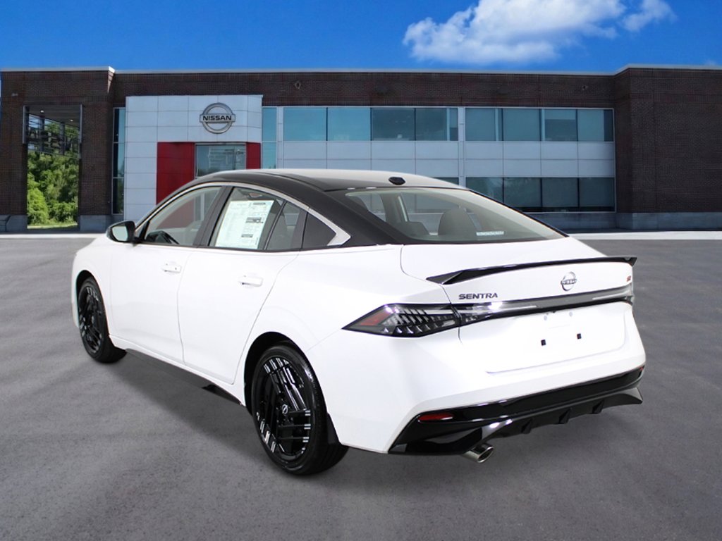 New 2026 Nissan Sentra SR image 3