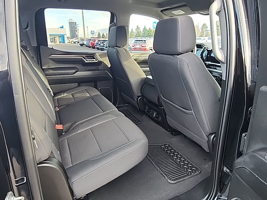 Used 2025 Chevrolet Silverado 1500 LT image 15