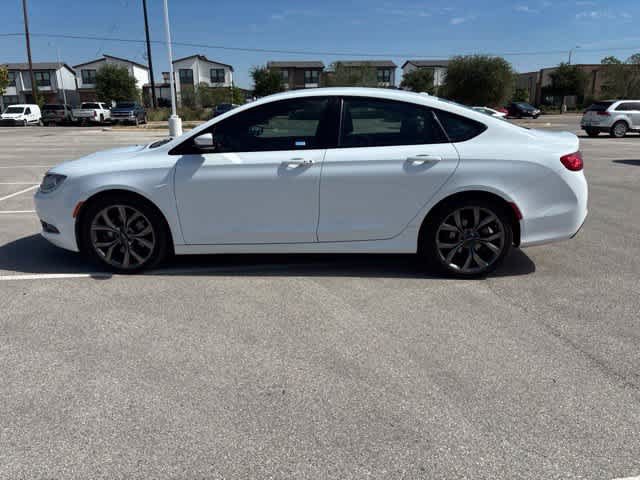 Used 2015 Chrysler 200 S FWD image 2